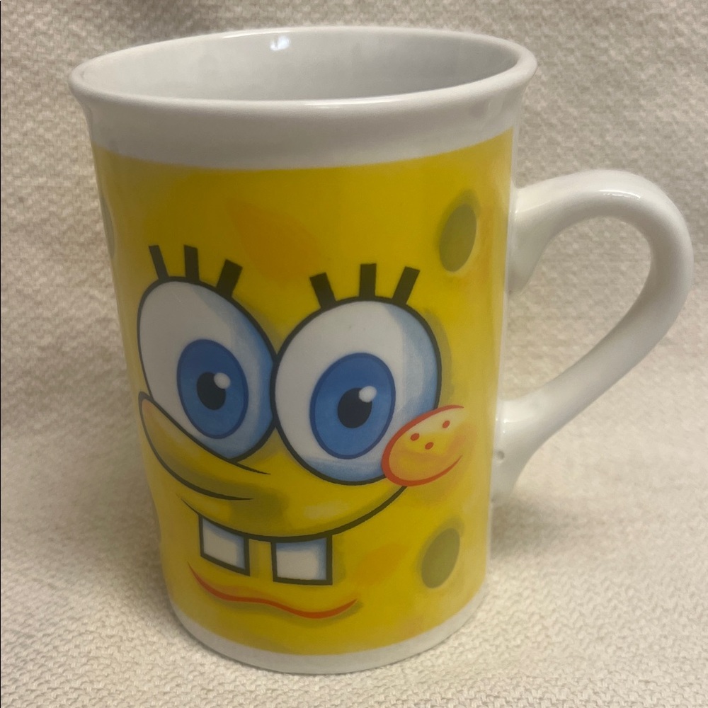 SpongeBob SquarePants Crazy Fun Face Yellow Ceramic Mug-Microwave Safe - Picture 2 of 3